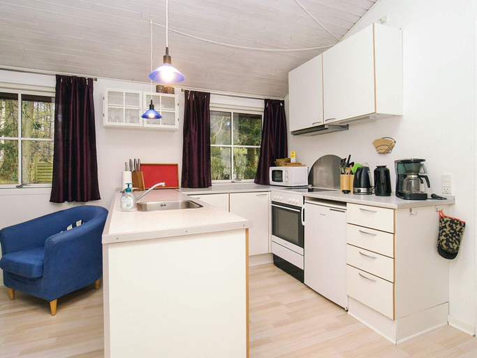 Others 4, Idyllic Holiday Home in Store Fuglede near Forest, Kalundborg