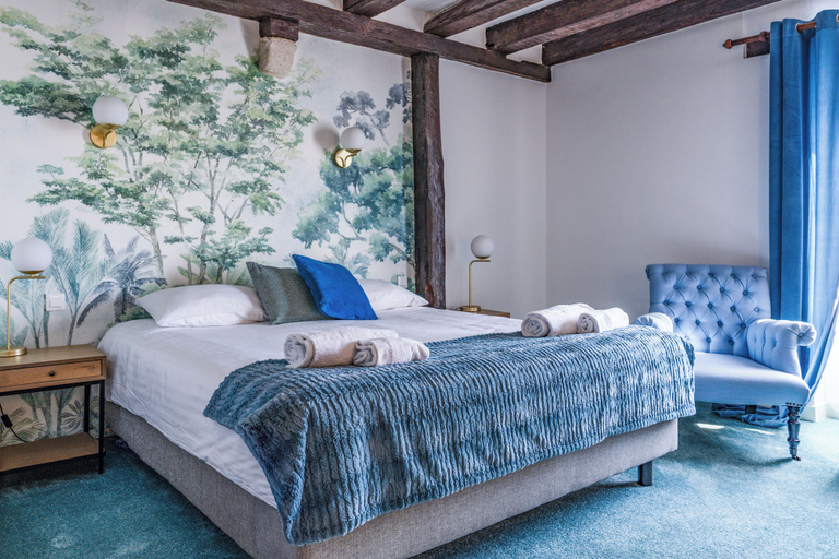 Bedroom 8