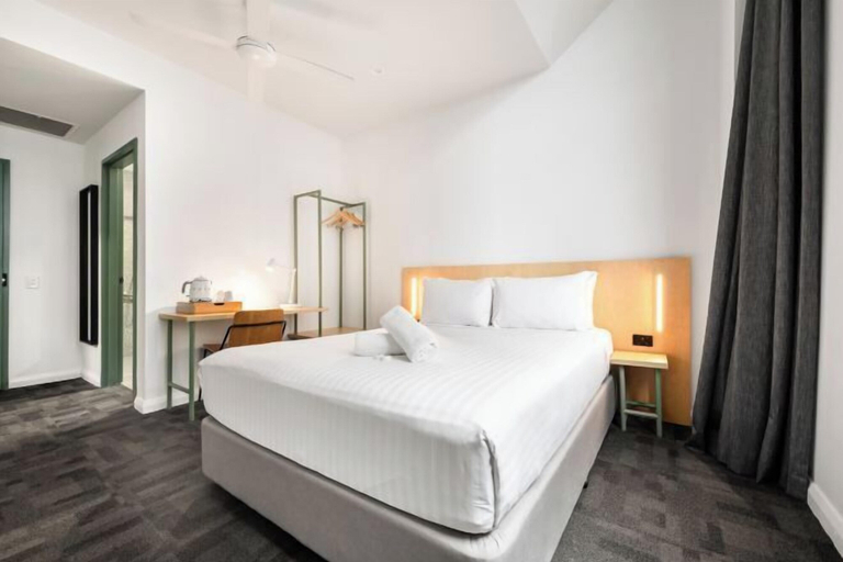 Bedroom 18