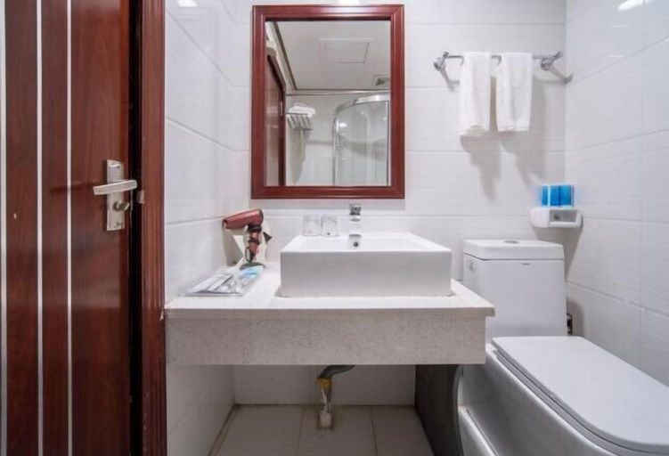 Bathroom 3, Yudu Hotel, Khotan