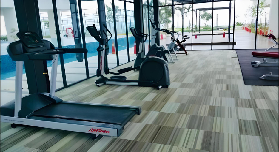 Others 5, C 1-5 Pax Cozy home Studio 3Bed WIFI&TV Setia Alam, Shah Alam