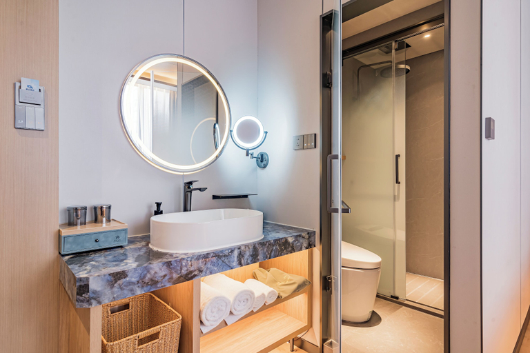 Bathroom 3, Dequan ShanShui Hotel, Beijing