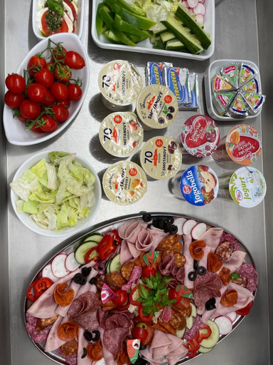 Food & Drinks 5, Hotel Peklo, Komárno