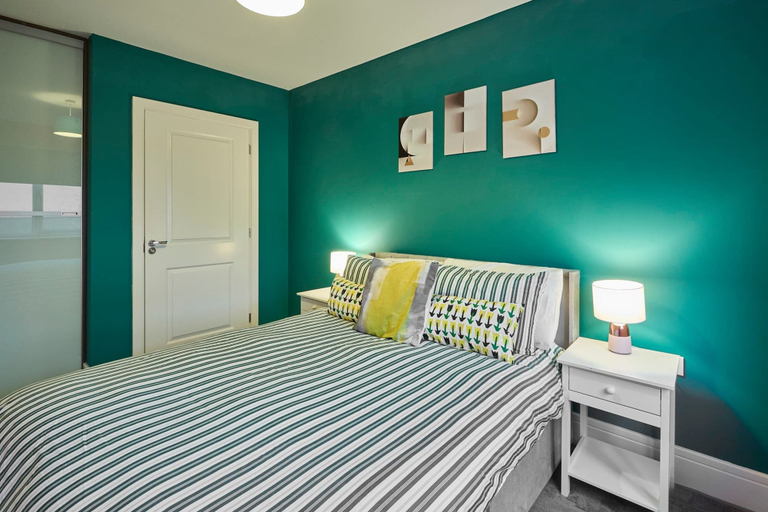 Room 3, Host Stay Chippenham Close, Northamptonshire