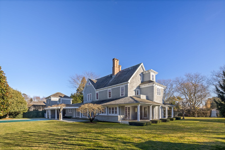 Room 2, Oceanstone by Rove Estate w Pool Beach Access, Suffolk