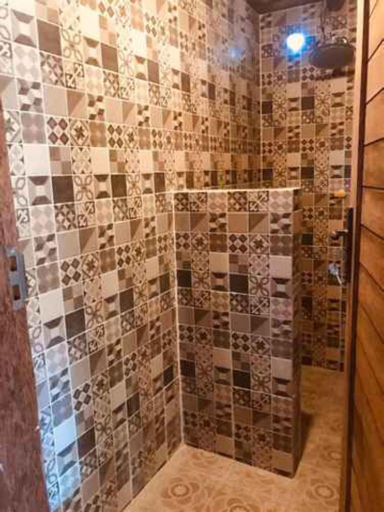 Bathroom 5