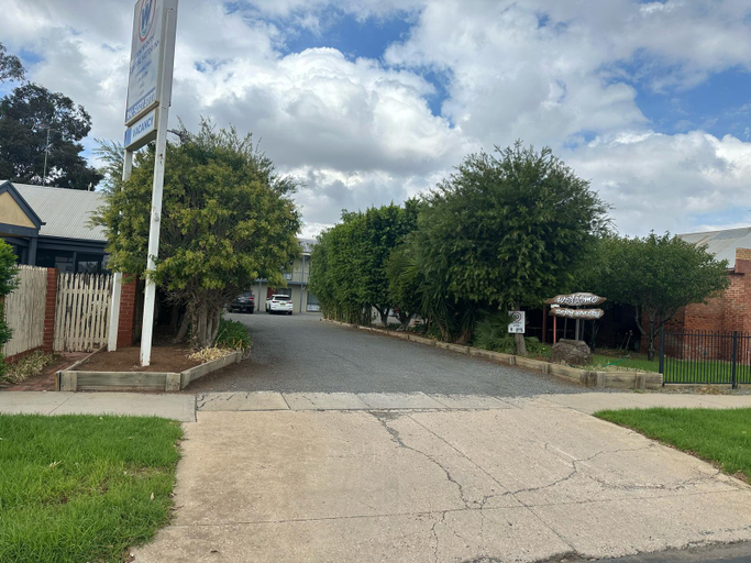 Exterior & Views 4, Wentworth Central Motor Inn, Wentworth