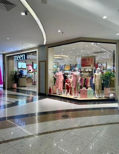 Others 3, Escape suite, Lahore
