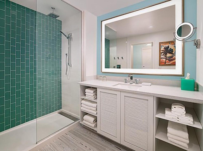 Bathroom 4, Margaritaville Beach Resort Ft Myers Beach, Lee