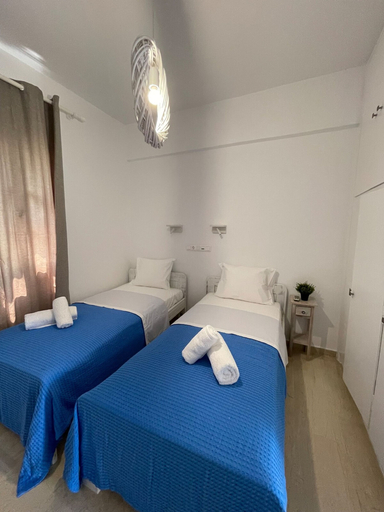 Room 5, Zen Beach House in Tinos 2, South Aegean