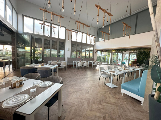 Food & Drinks 4, Four Seasons Life Official