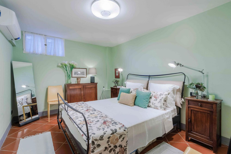 Room 5, Villa Debby in Lucca, Lucca