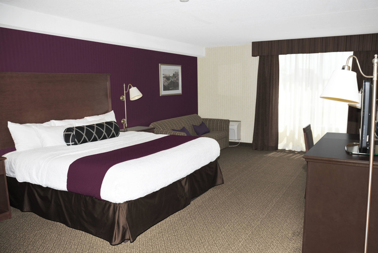 Bedroom 5, TownePlace Suites by Marriott Niagara Falls Canada, Niagara