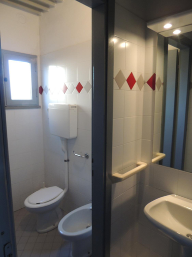 Bathroom 15
