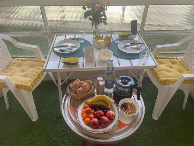 Food & Drinks 4, Studio with Terrace & Rooftop Pool in Promenade des Anglais, Alpes-Maritimes