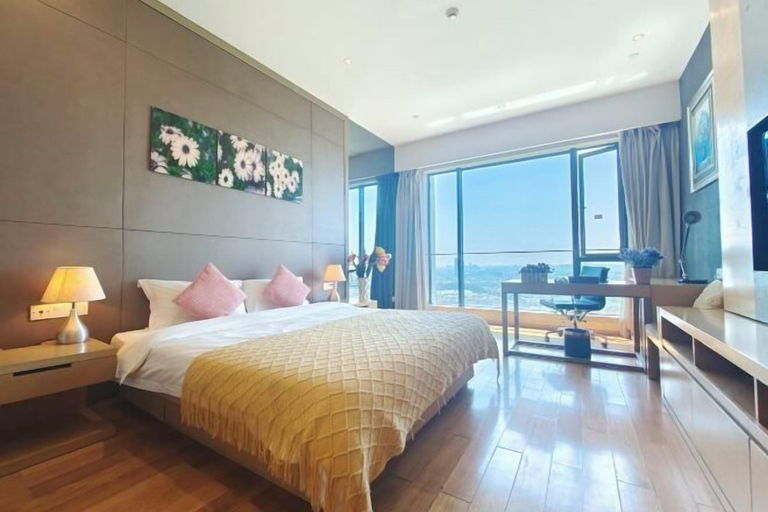 Quzhi Hippoly World Trade Apartment (Guangzhou Tower Pazhou Convention and Exhibition Center), Guangzhou