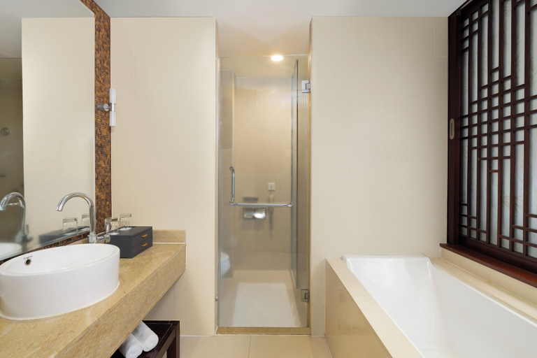 Bathroom 5, Grand Mercure Sanya Yalong Bay, Sanya