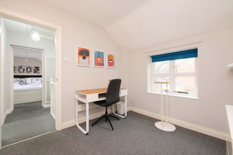 Room 5, St John s House - York City Centre, York