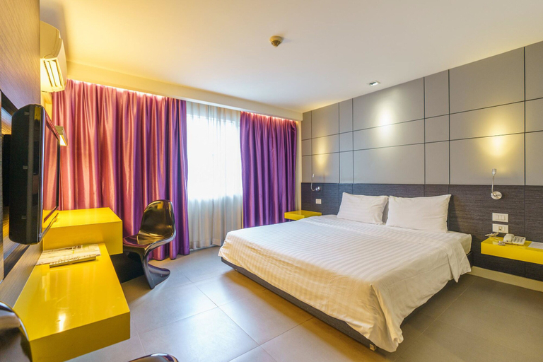 Bedroom 12