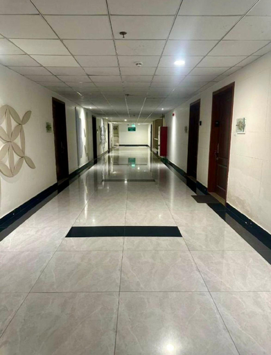 Public Area, Escape suite, Lahore