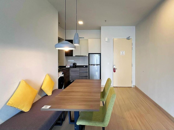 Dining Room 7
