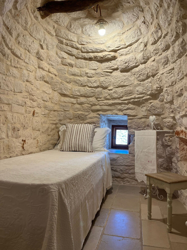 Bedroom 2, Trulli Antica Fonte, Bari