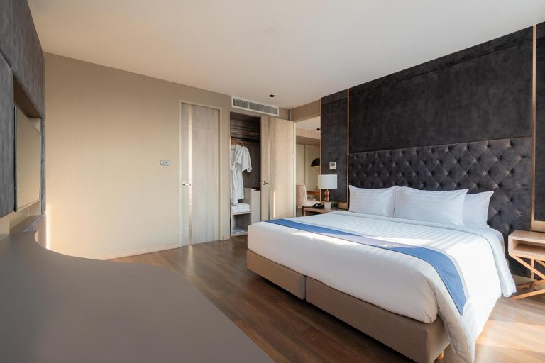 Bedroom 21