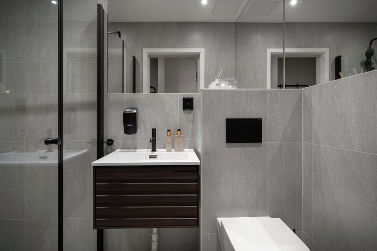 Bathroom 4, First Hotel Skansen, Tromsø