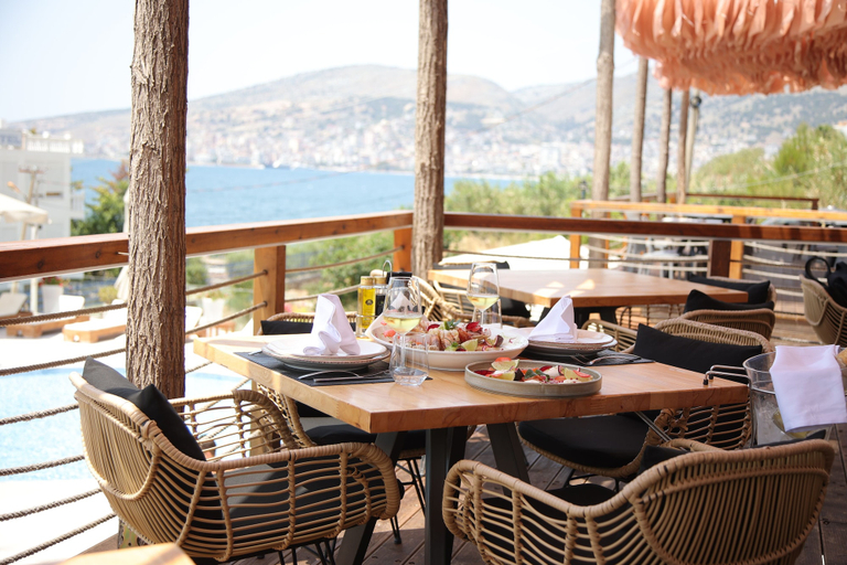 Food & Drinks 5, Harbour Hotel, Sarandës