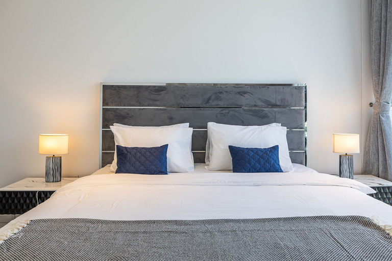 Room 5, Marquise 2505 Business bay, Dubai