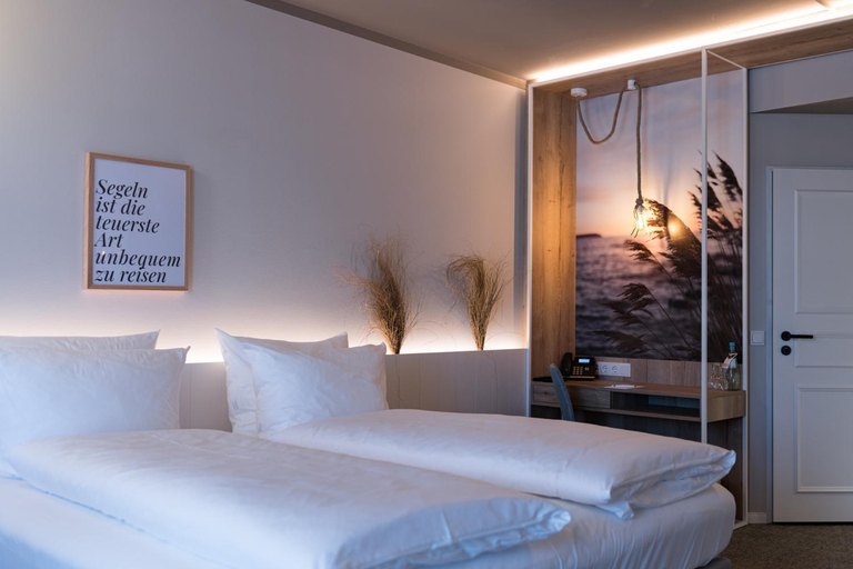 Bedroom 4, Hafenhotel zu Putbus, Vorpommern-Rügen