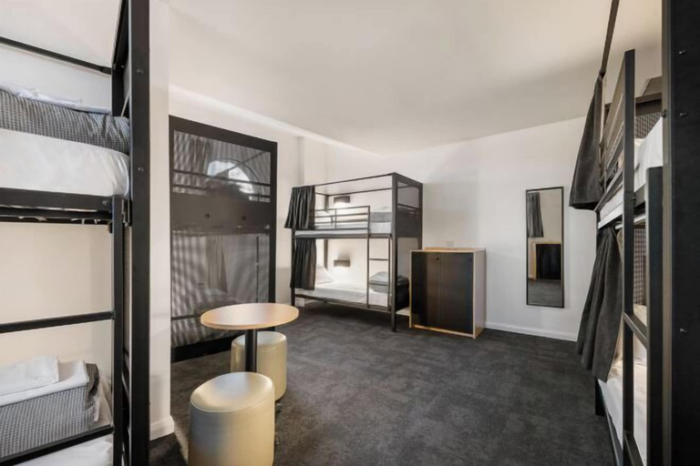 Bedroom 18