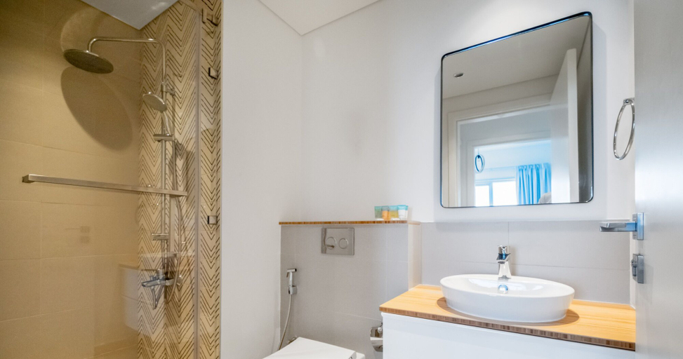 Bathroom, LUX The Collective Dubai hills Suite, Dubai