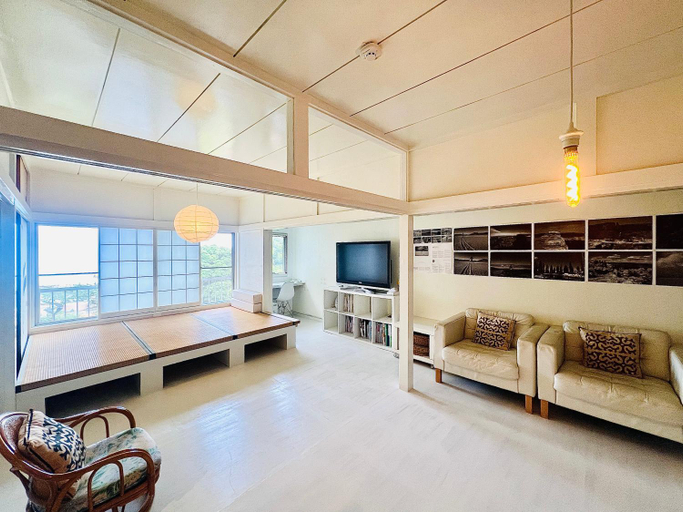 Bedroom 3, XXUFO, Atami