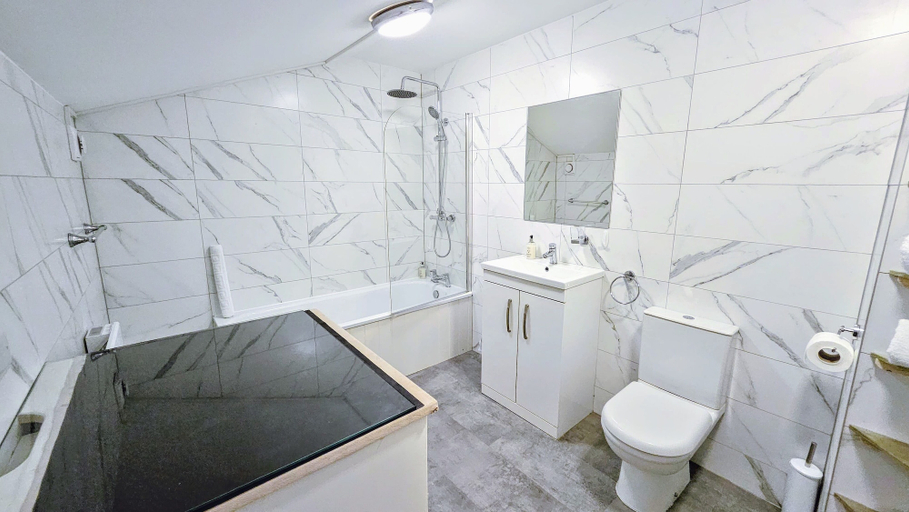 Bathroom 3, INNit Joy, Brighton and Hove