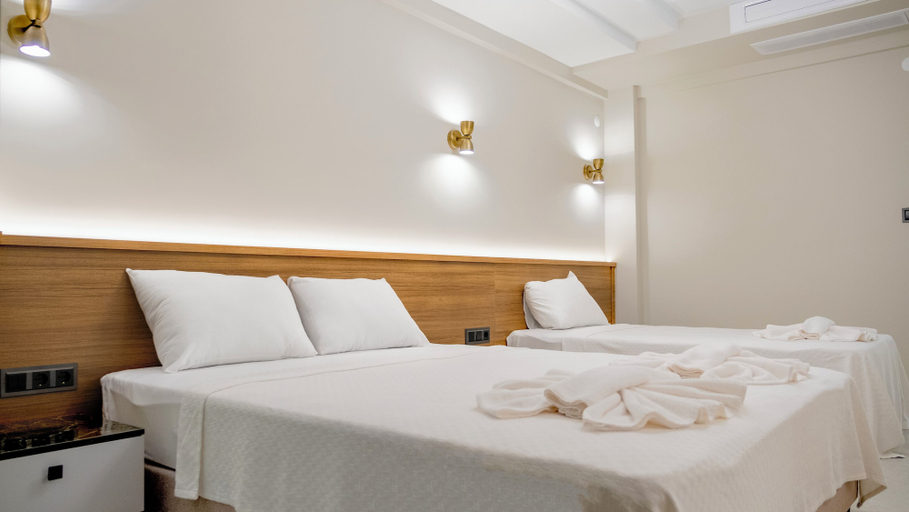 Bedroom 4, Sylvana Hotel, Ayvacık