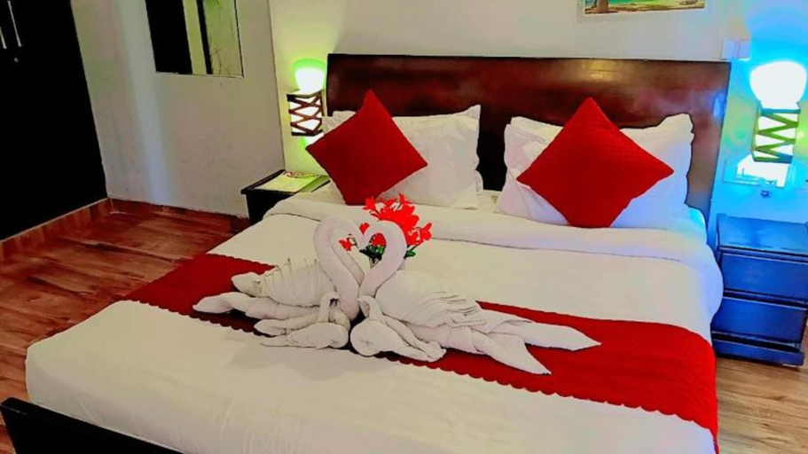 Bedroom 2, Vrindavan Dreams Hotel and Suites, Mathura