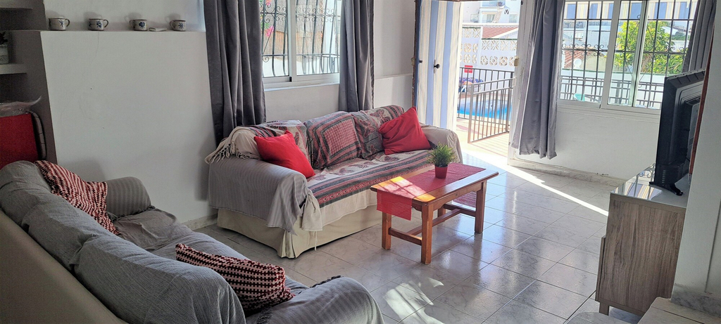 Living area 5, 2 Bed Villa - Sleeps 5 - Private Pool & Garden, Málaga