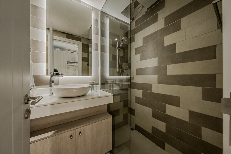 Room 4, Seven Palm 1327 in Dubai, Dubai