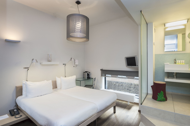 Bedroom 2, Kruisherenhotel Maastricht, Maastricht