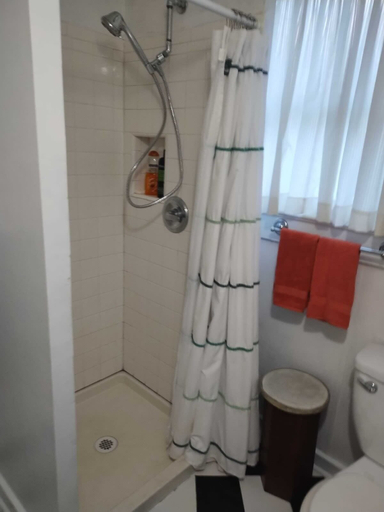 Room 4, Port-rico Neighborhood, Lafayette