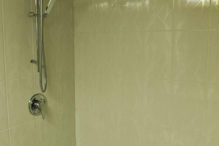 Bathroom 3, Swatow Peninsula Hotel, Shantou