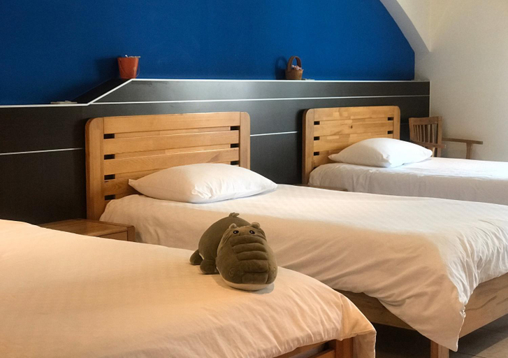 Bedroom 6