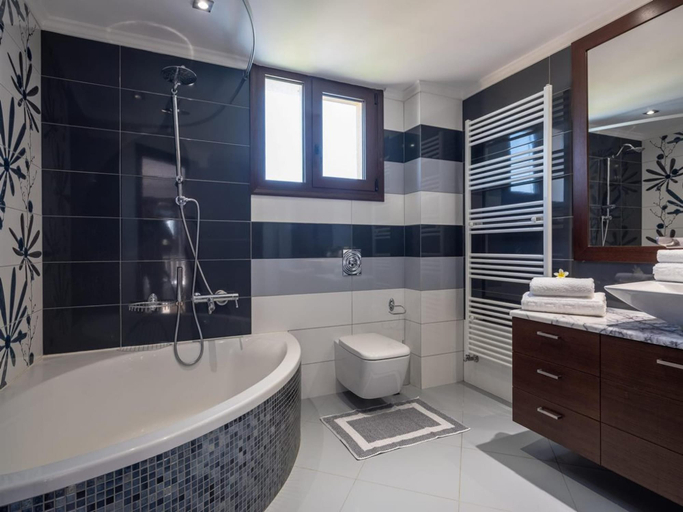 Others 5, Villa David With Private Pool, Crete