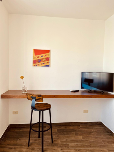 Others 3, Carrales Guest House, Nuoro