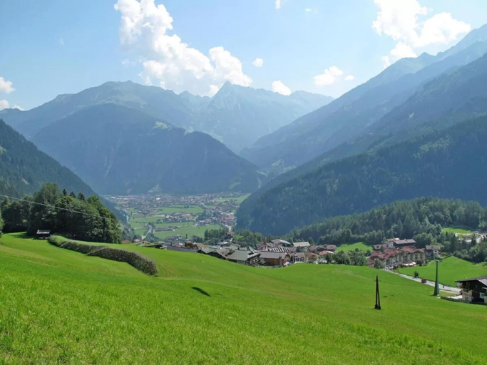 Others 4, Mountain-view Apartment in Ramsau, Schwaz