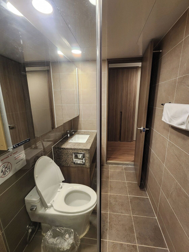 Bathroom 3, A1 with Haeundae, Haeundae