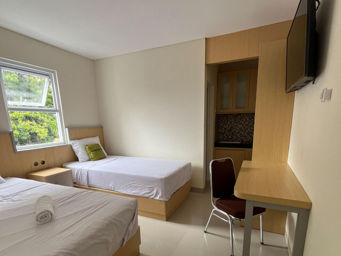 Bedroom 13