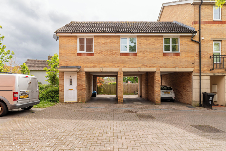 Exterior & Views 2, Charming Cosy Coach House in Fishponds, Bristol, Bristol