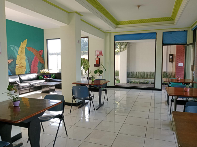 Others 5, Hotel Grand Palm, Malang